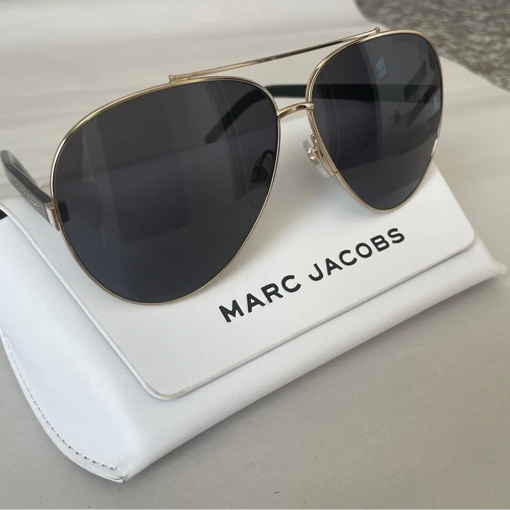 Marc Jacobs sunglasses - Picture 3 of 15